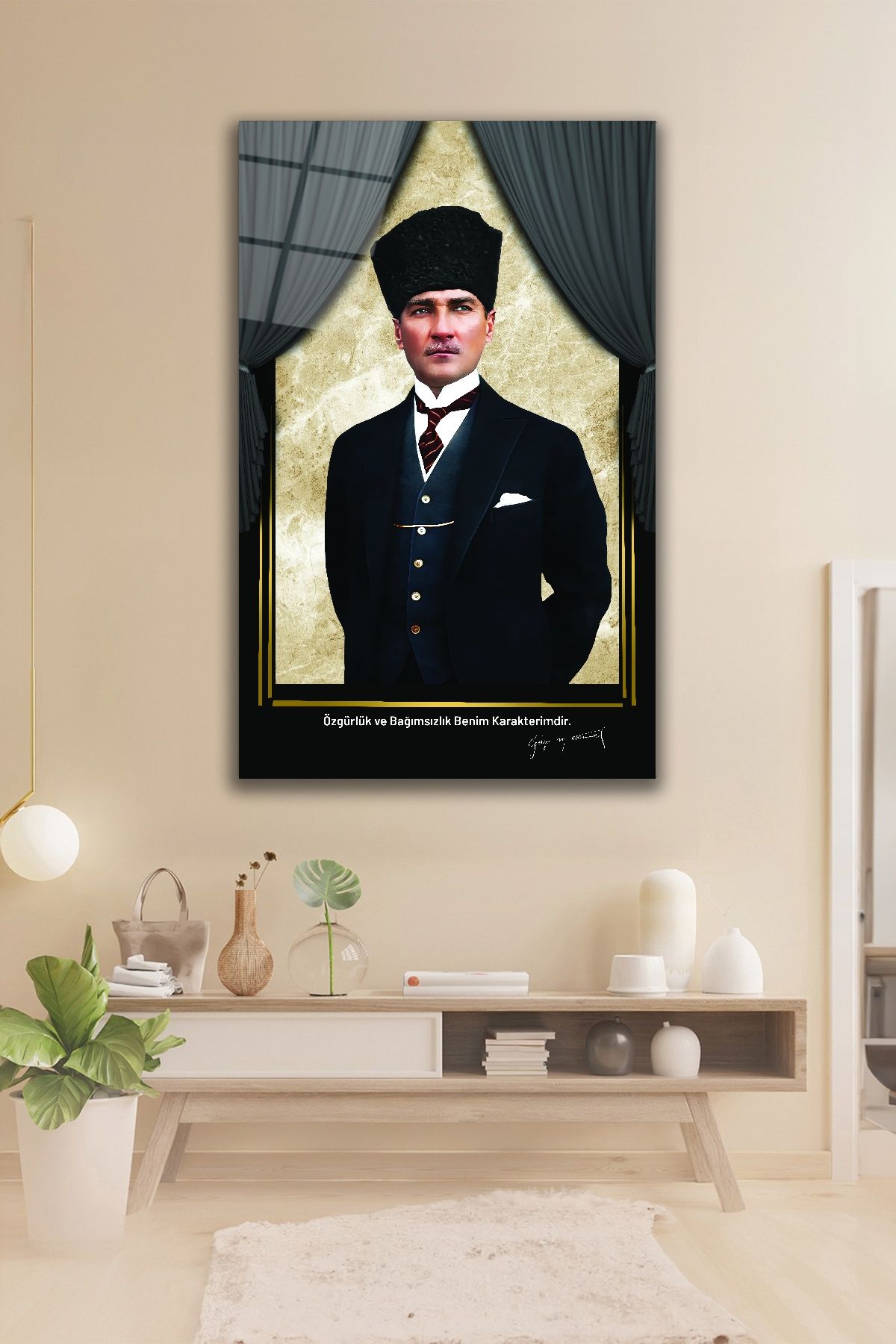 Atatürk Cam Tablo