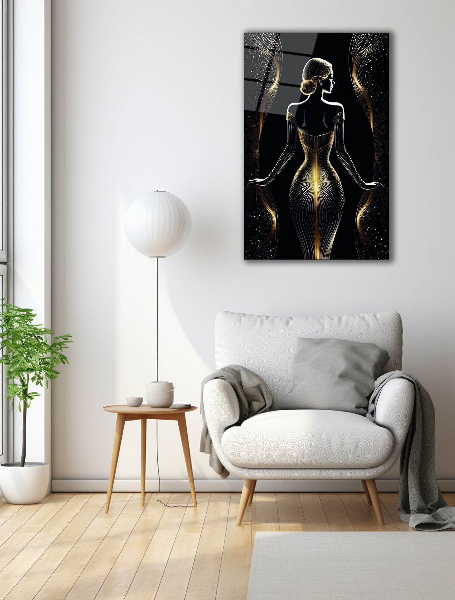Altın Elbiseli Kadın Cam Tablo 36x23