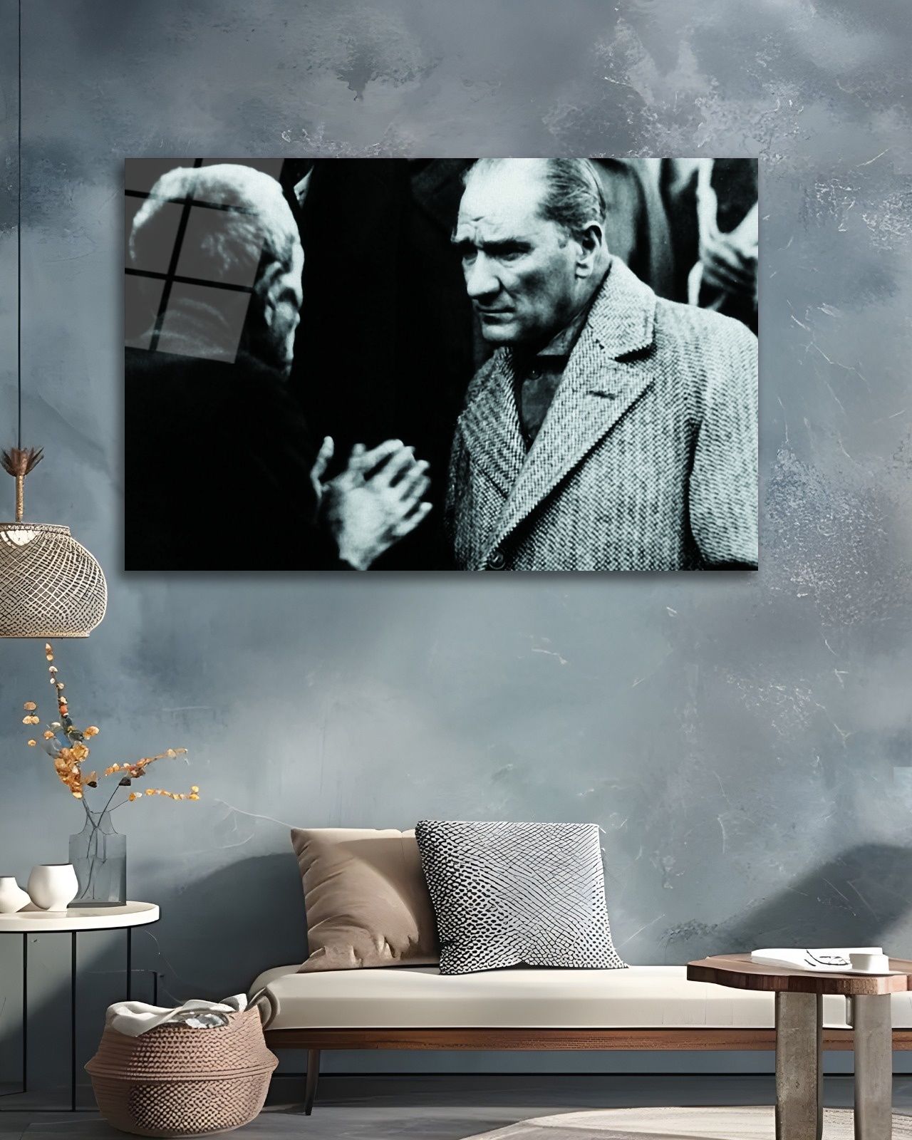 Atatürk Halktan Biriyle Cam Tablo