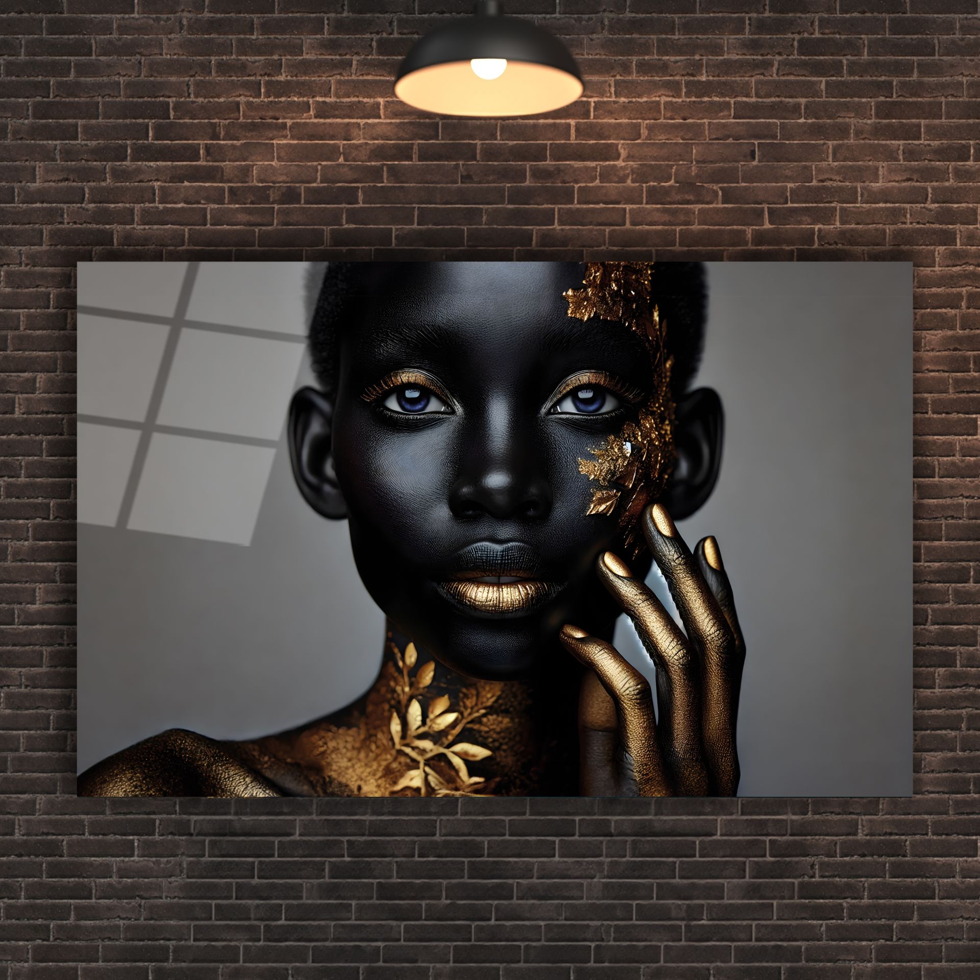 Altın Boyalı Afrikalı Kadın Cam Tablo
