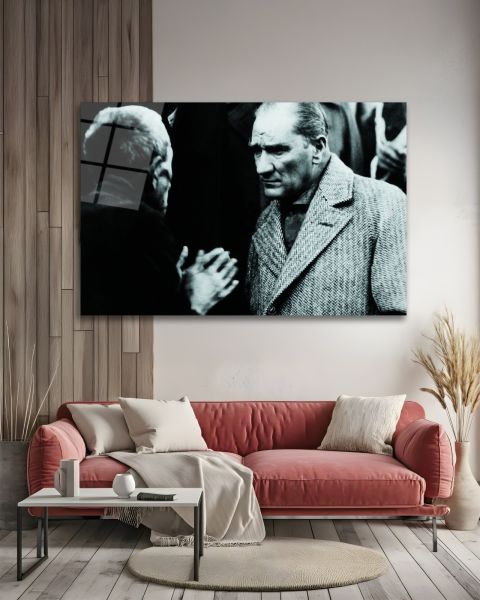 Atatürk Halktan Biriyle Cam Tablo