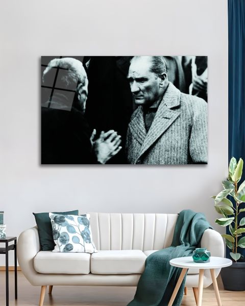 Atatürk Halktan Biriyle Cam Tablo