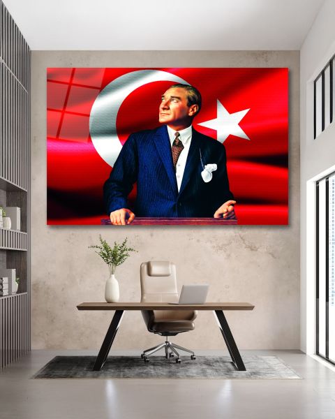 Atatürk ve Türk Bayrağı Cam Tablo