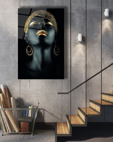 Altın Dudaklı Afrikalı Kadın Cam Tablo
