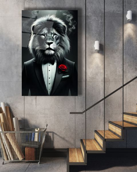 Takım Elbiseli Aslan Cam Tablo