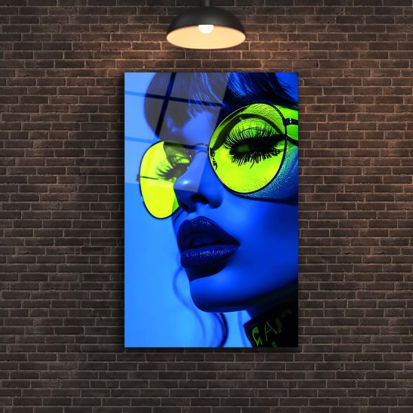 Retro Kadın Cam Tablo